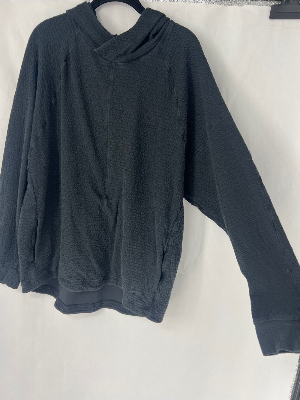 Nike Yoga Black Textured Hoodie with Logo Tag - Picture 3 of 8